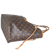 Louis Vuitton Neverfull MM Monogram Corner Distance