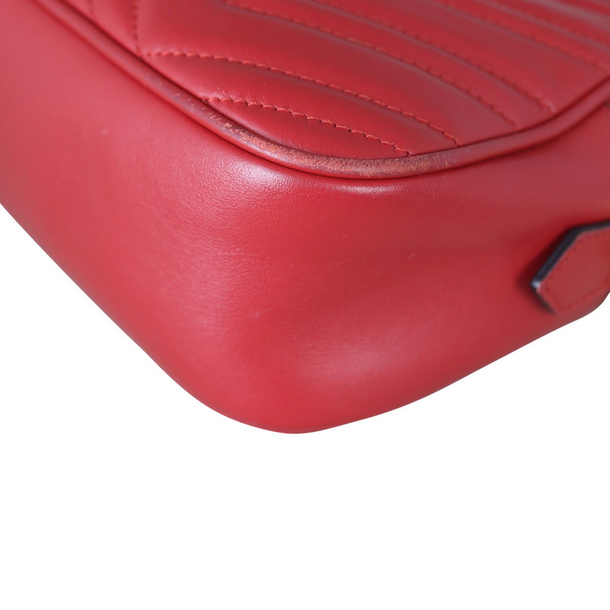 Gucci GG Marmont Small Camera Bag Corner Close Up