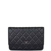 Chanel Classic Wallet on Chain Front