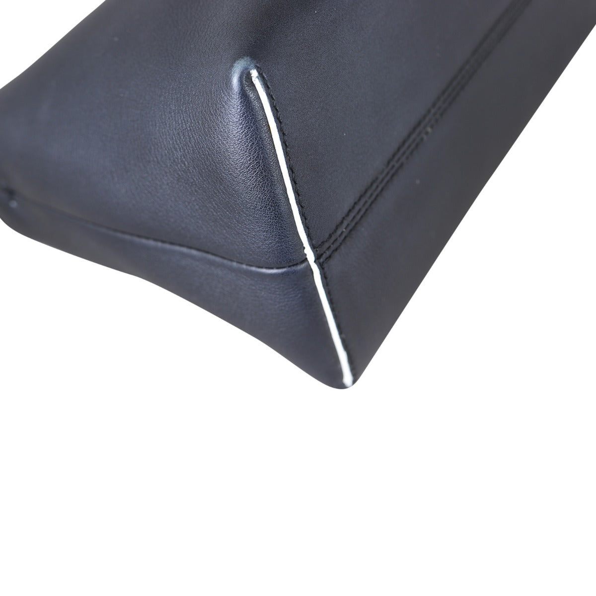 Fendi By The Way Medium Corner Close Up