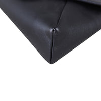 Louis Vuitton Love Note Chain Clutch Corner Close Up