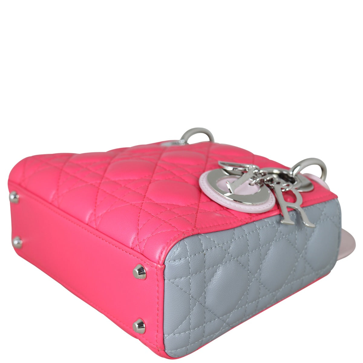 Dior Lady Dior Mini Corner Distance