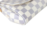 Louis Vuitton Favorite MM Damier Azur Corner Close Up