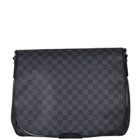 Louis Vuitton Daniel MM Damier Graphite Front
