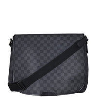 Louis Vuitton Daniel MM Damier Graphite Front With Strap