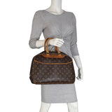 Louis Vuitton Deauville Bowling Vanity Monogram Mannequin