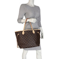 Louis Vuitton Neverfull MM Monogram Mannequin