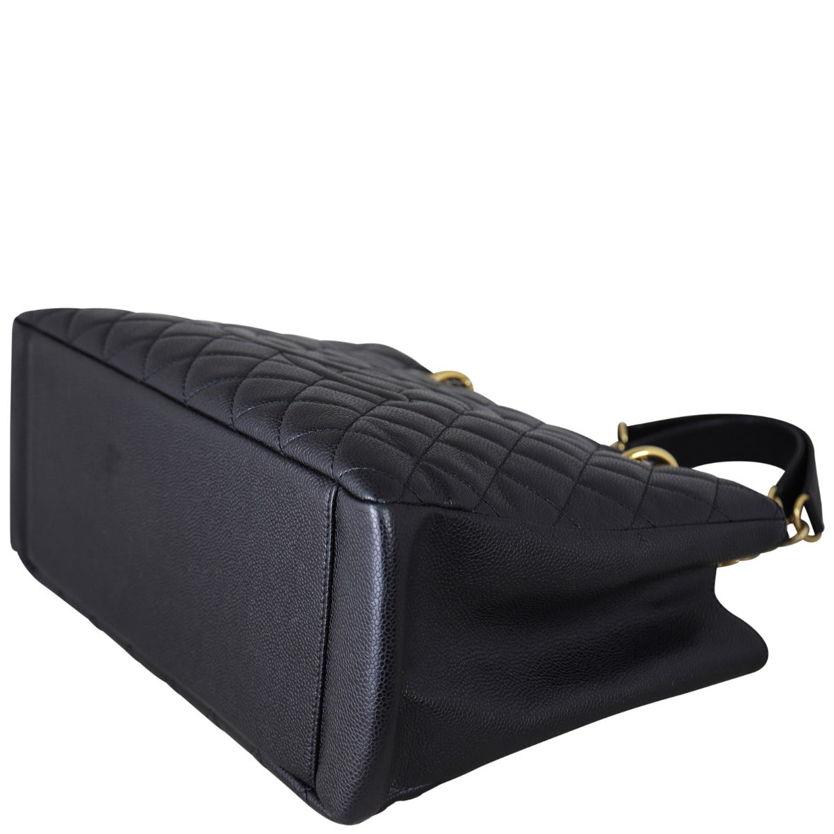 Chanel Grand Shopping Tote Corner Distance