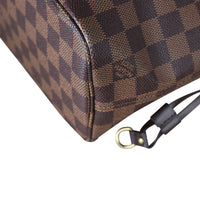 Louis Vuitton Neverfull PM Damier Ebene Corner Close Up