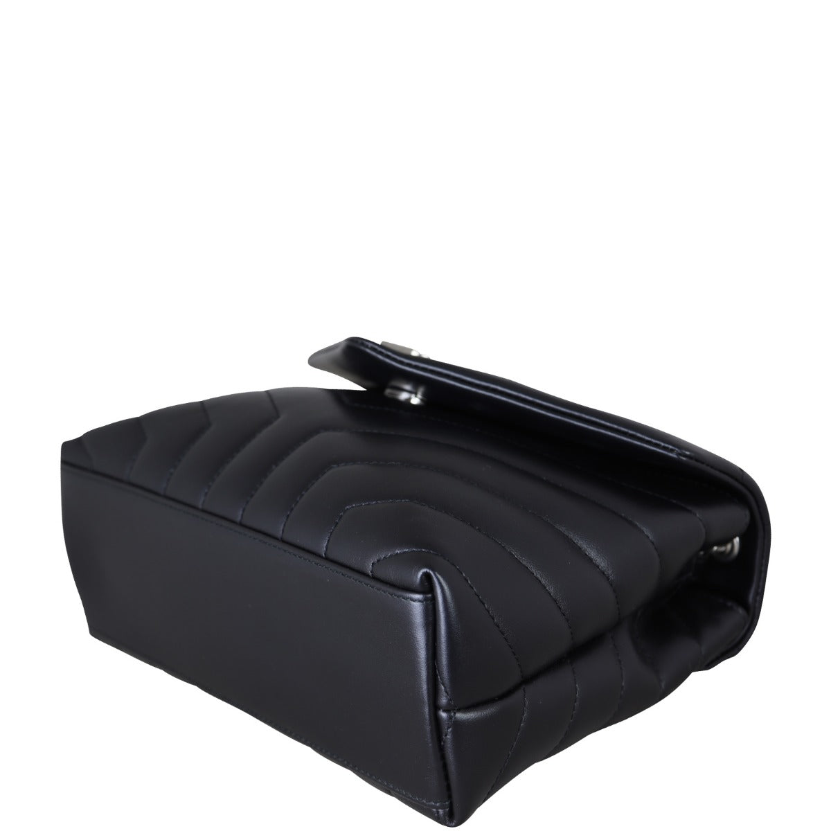 Saint Laurent Loulou Small Corner Distance