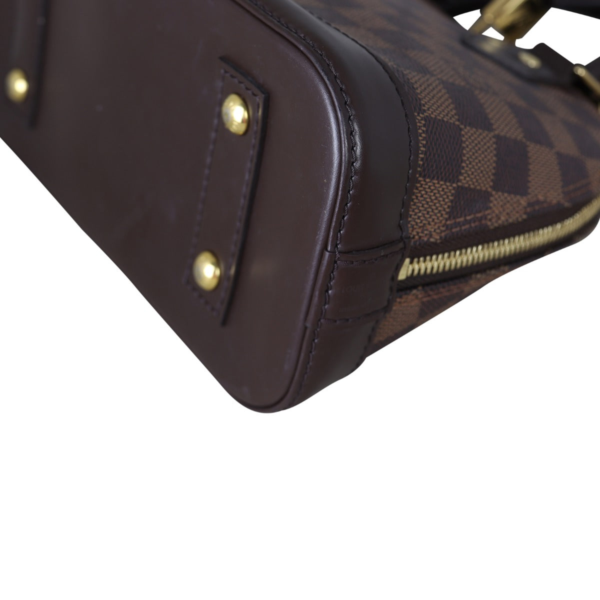 Louis Vuitton Alma BB Damier Ebene Corner Close Up