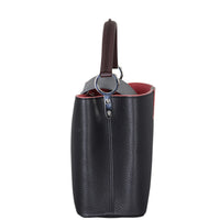 Louis Vuitton Capucines MM Side