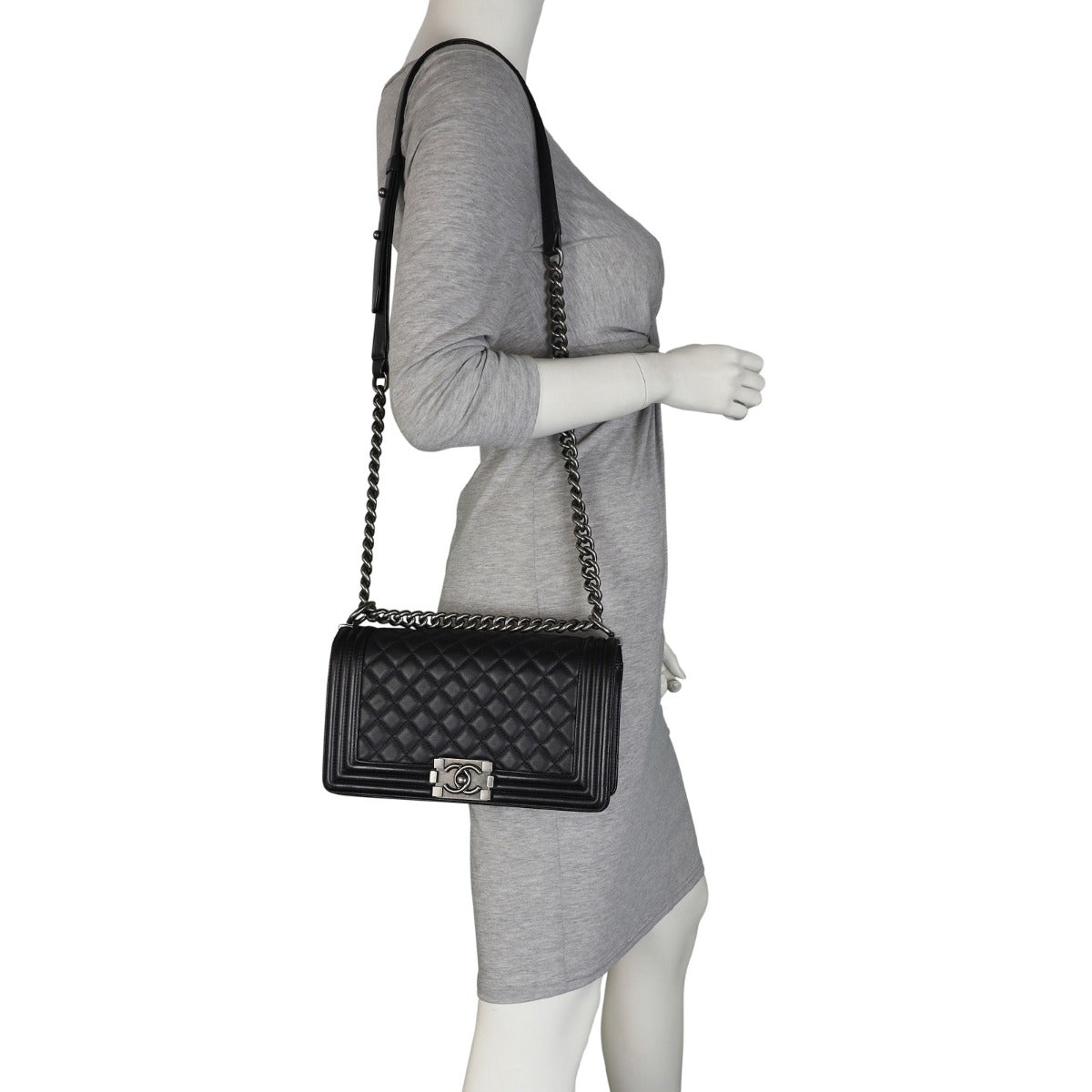 Chanel Boy Old Medium Mannequin