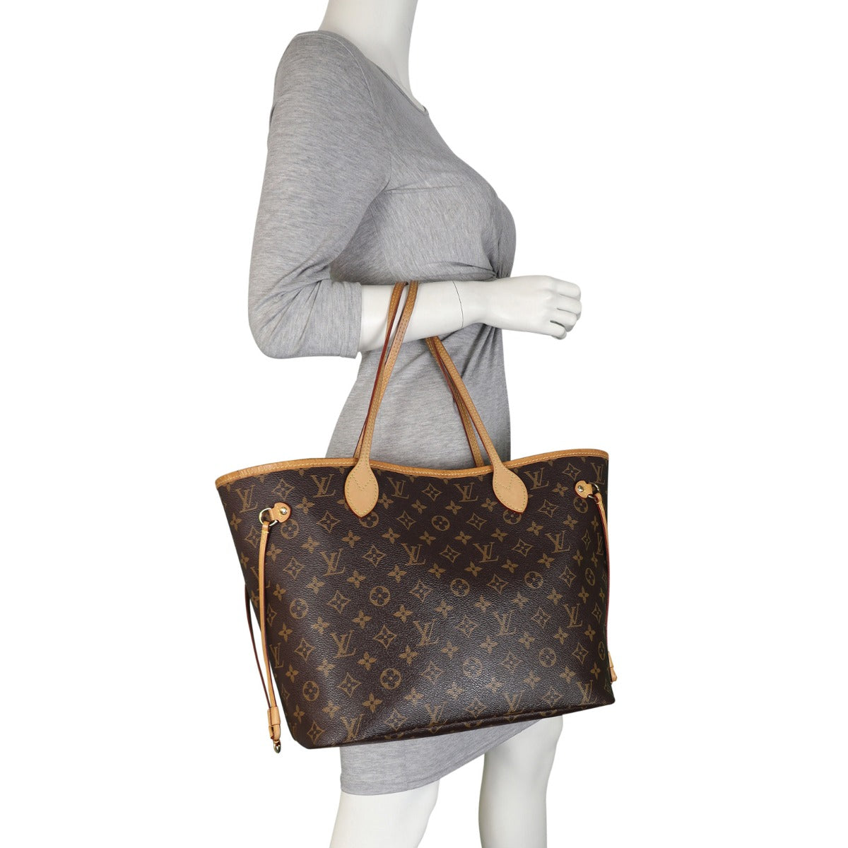 Louis Vuitton Neverfull MM Monogram Mannequin