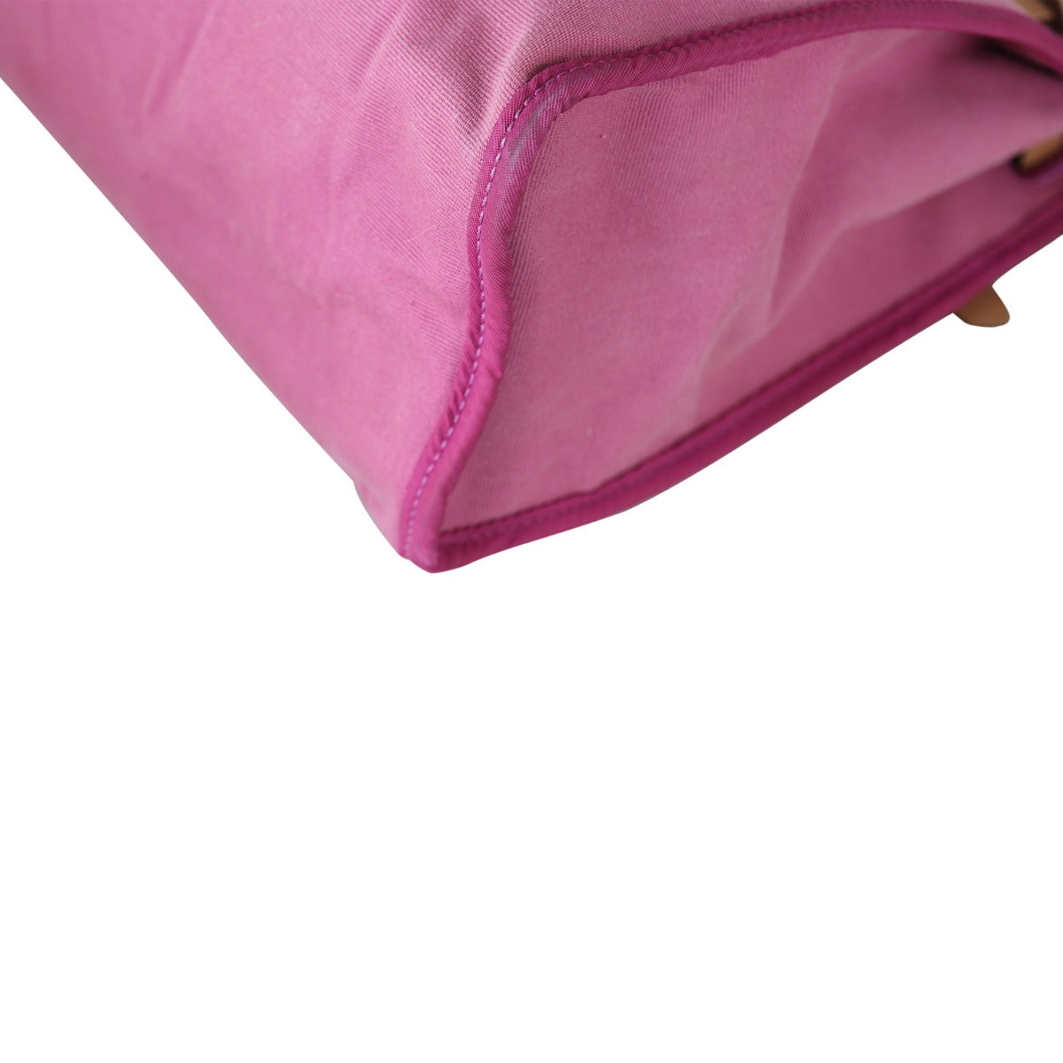 Hermes Herbag Zip 31 Bag Corner Close Up