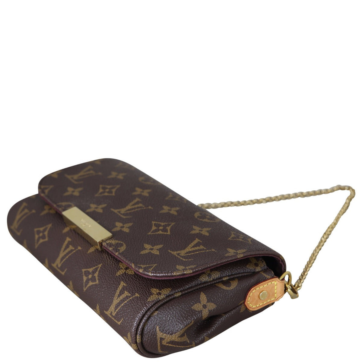 Louis Vuitton Favorite PM Monogram Corner Distance