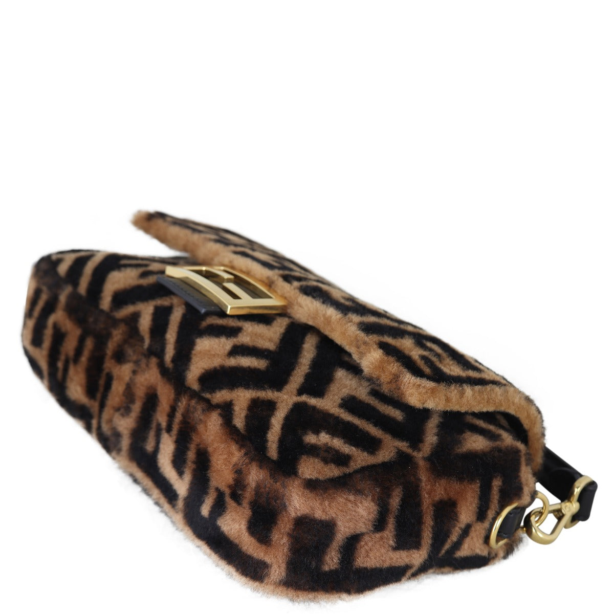 Fendi Baguette Bag Sheepskin Corner Distance