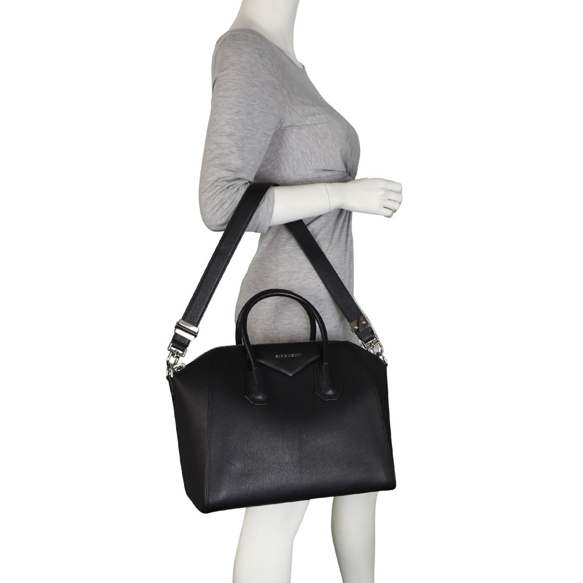 Givenchy Antigona Medium Mannequin