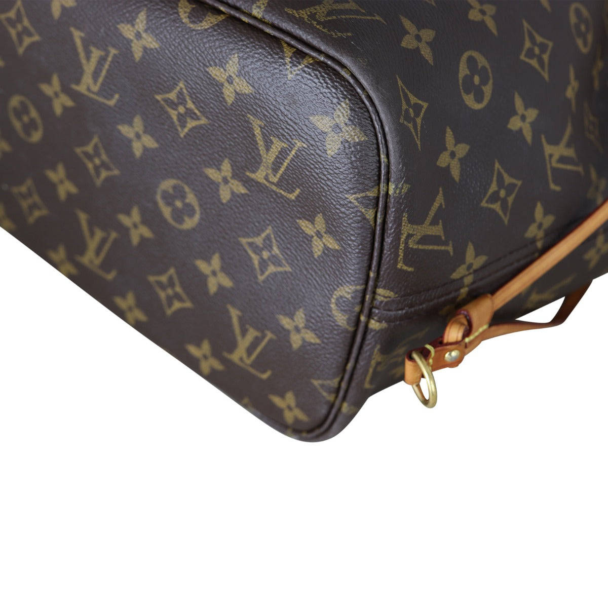 Louis Vuitton Neverfull MM Monogram Corner Close Up