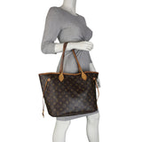 Louis Vuitton Neverfull MM Monogram Mannequin