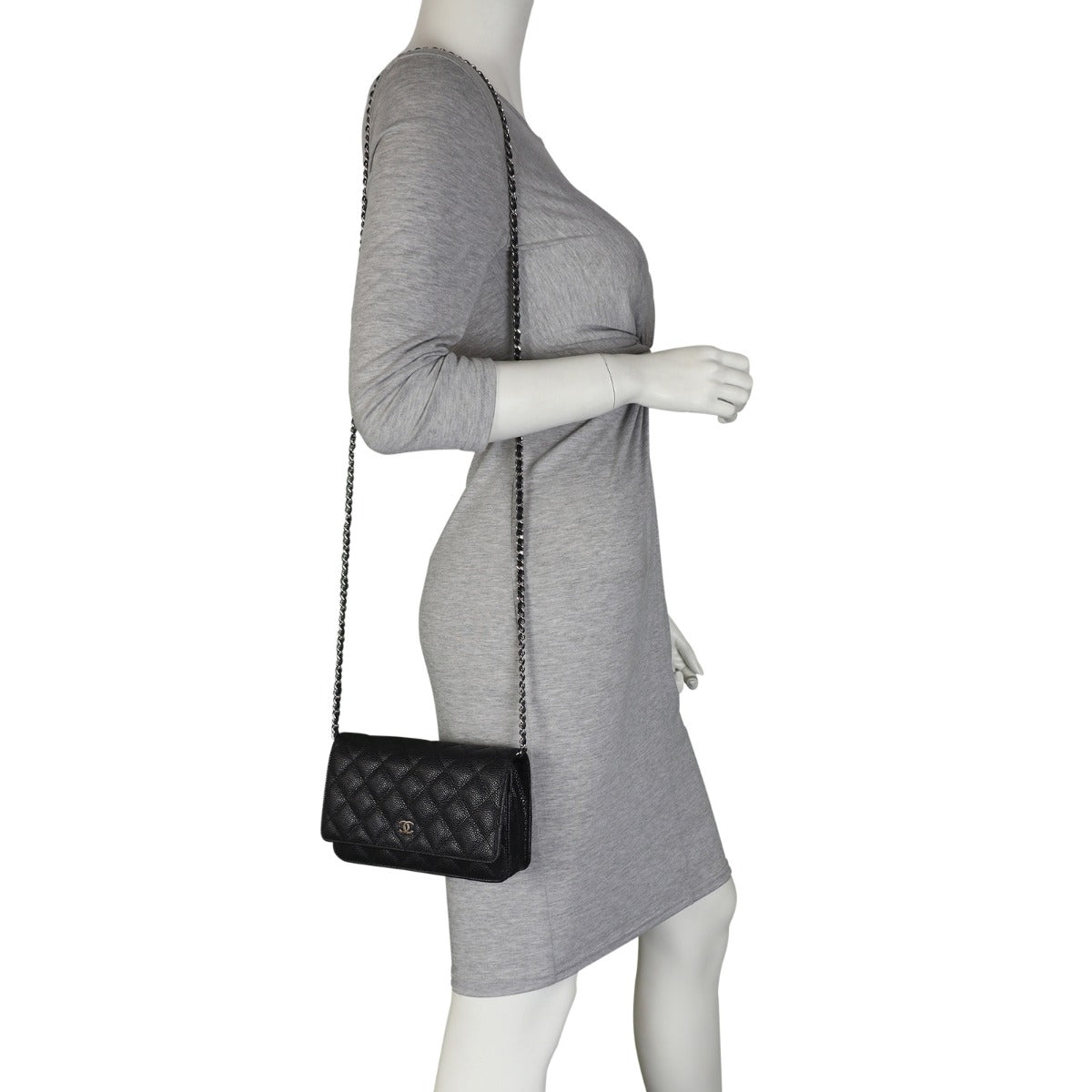 Chanel Classic Wallet on Chain Mannequin