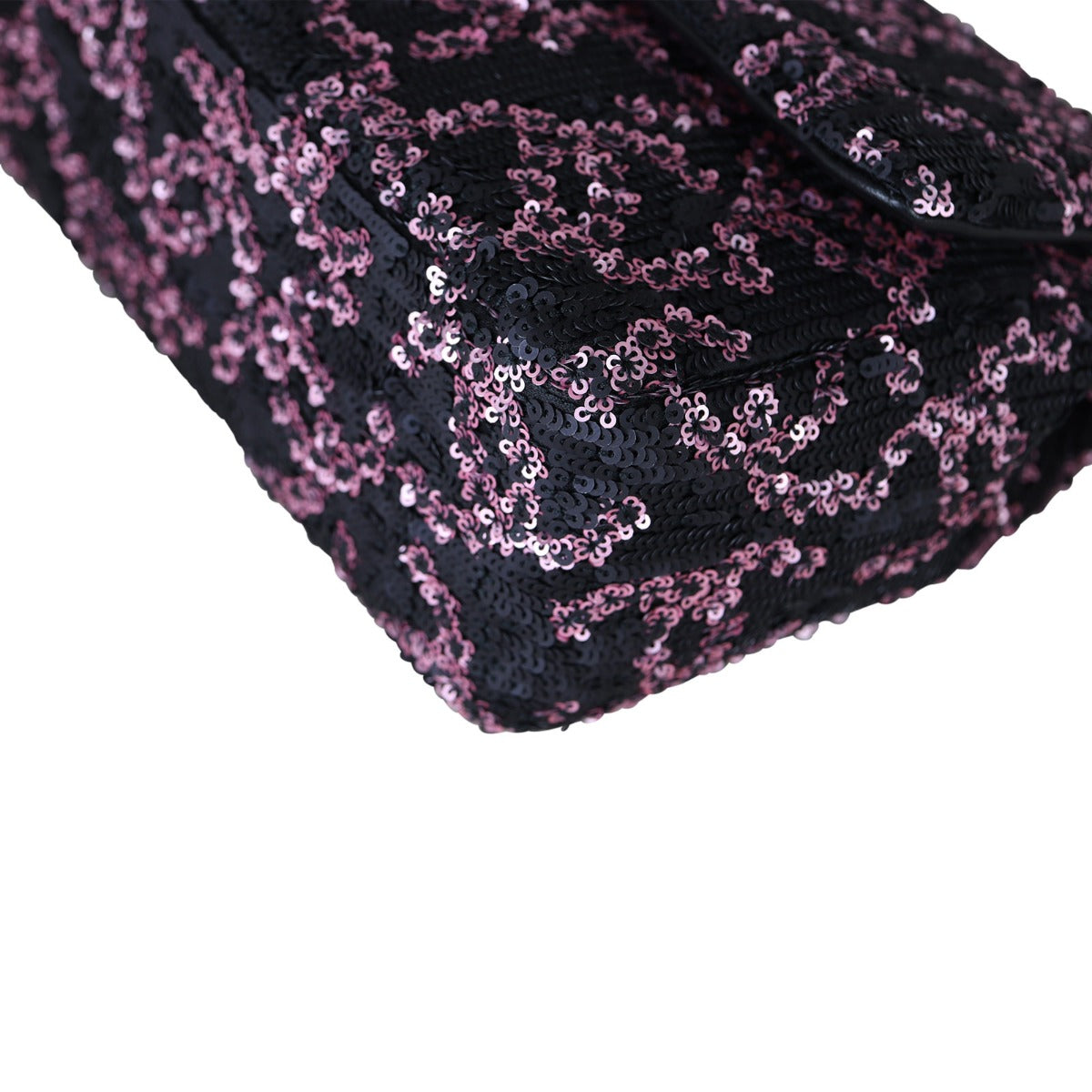 Chanel CC Sequins Medium Flap Bag Corner Close Up