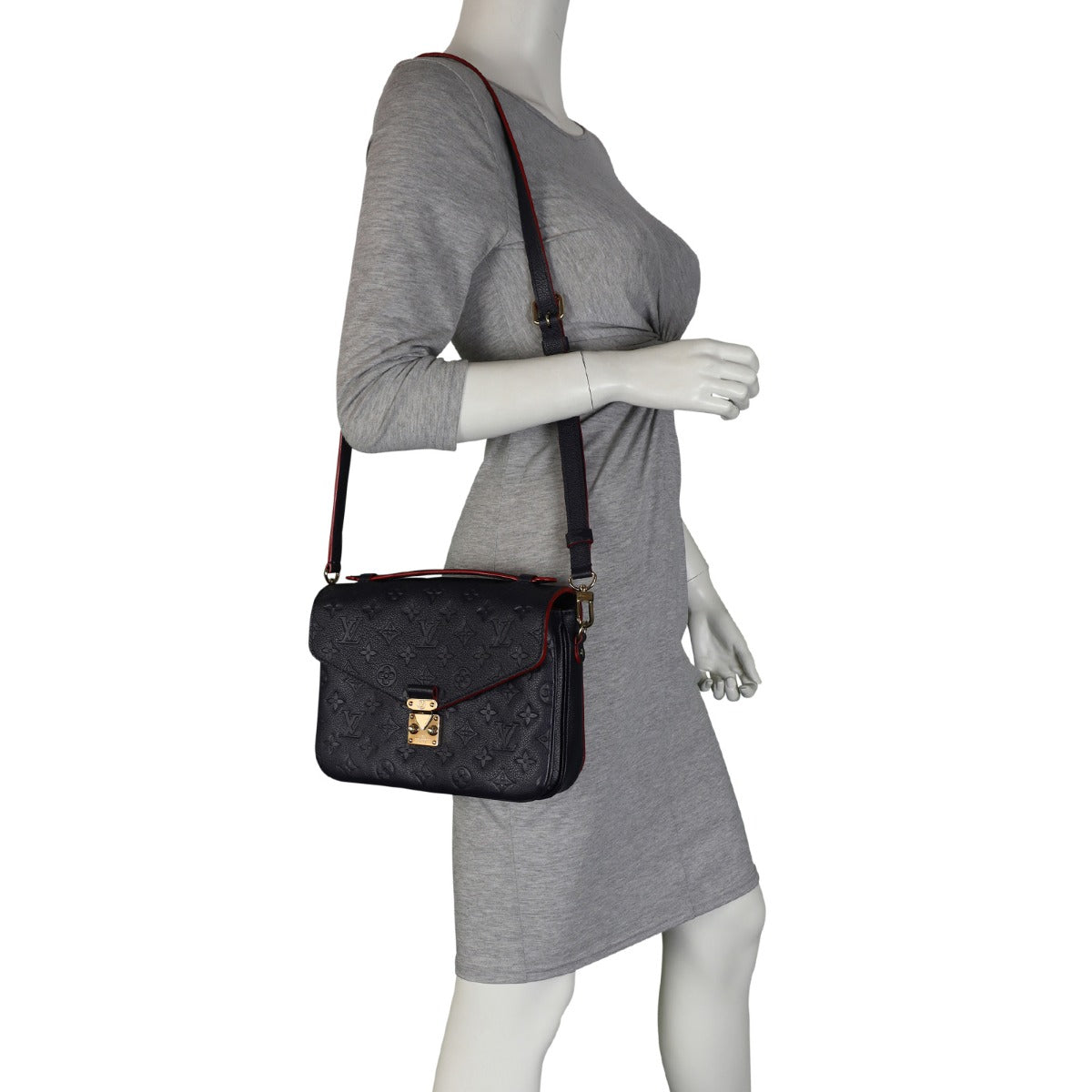 Louis Vuitton Pochette Metis Monogram Empreinte Mannequin