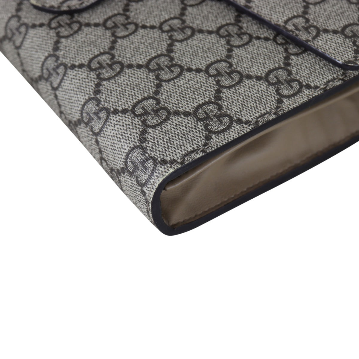 Gucci Dionysus GG Supreme Chain Wallet Corner Close Up