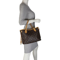 Louis Vuitton Neverfull PM Monogram Mannequin