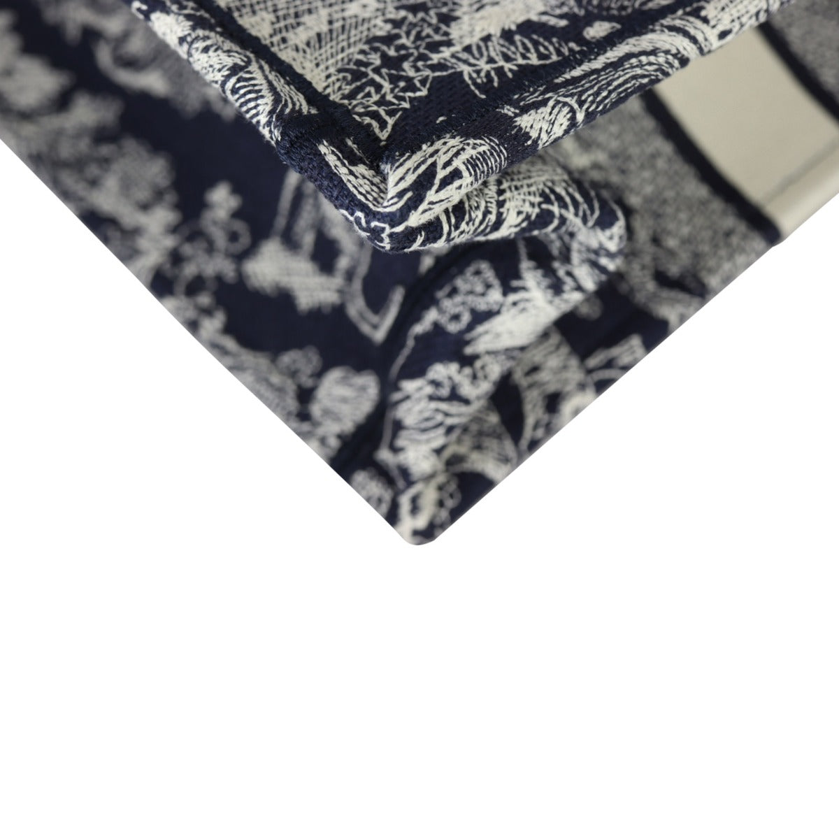 Dior Book Tote Medium Toile de Jouy Reverse Corner Close Up