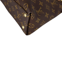Louis Vuitton V Tote BB Monogram Corner Close Up