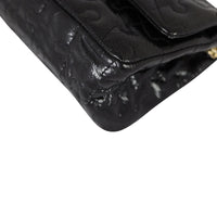 Chanel 2.55 Reissue 225 Puzzle Flap Bag Patent Corner Close Up