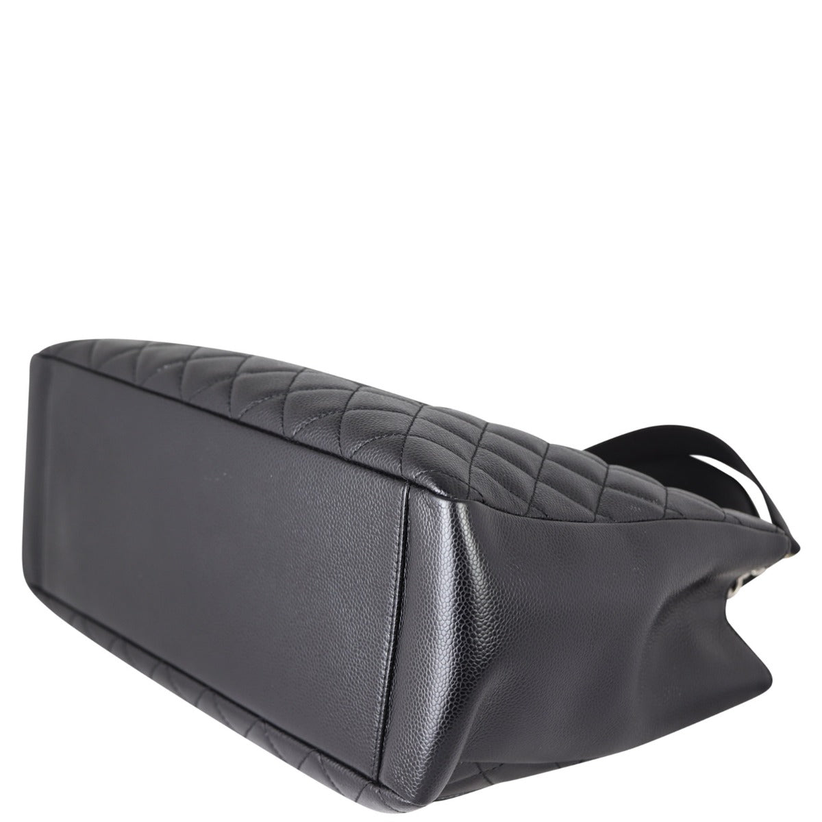 Chanel Grand Shopping Tote Corner Distance