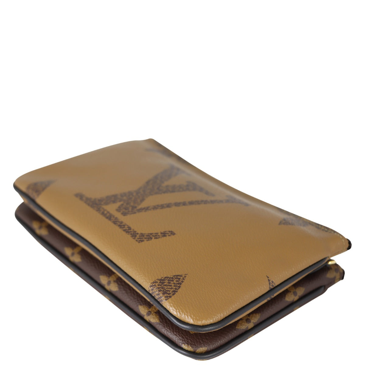 Louis Vuitton Pochette Double Zip Monogram Giant Reverse Corner Distance