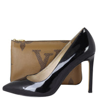 Louis Vuitton Pochette Double Zip Monogram Giant Reverse Shoe