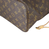 Louis Vuitton Neverfull MM Monogram Corner Close Up