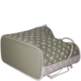 Louis Vuitton Neverfull MM Monogram Spring in the City Corner Distance