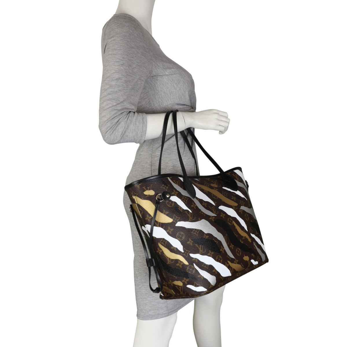 Louis Vuitton LVxLOL Neverfull MM Monogram Camouflage Mannequin