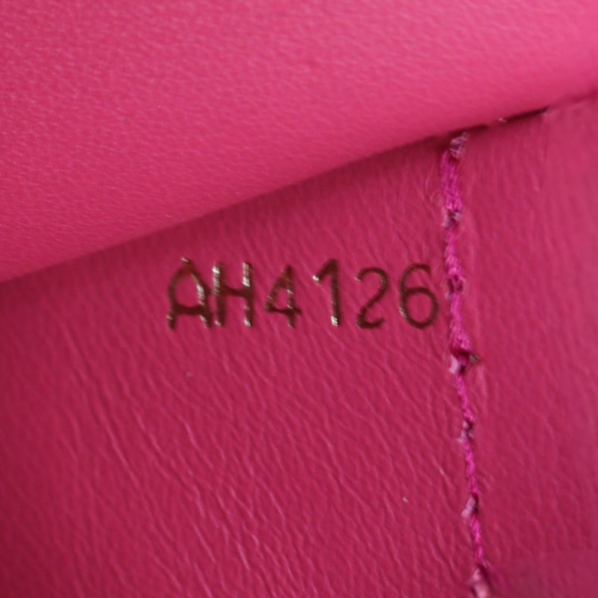 Louis Vuitton Capucines MM