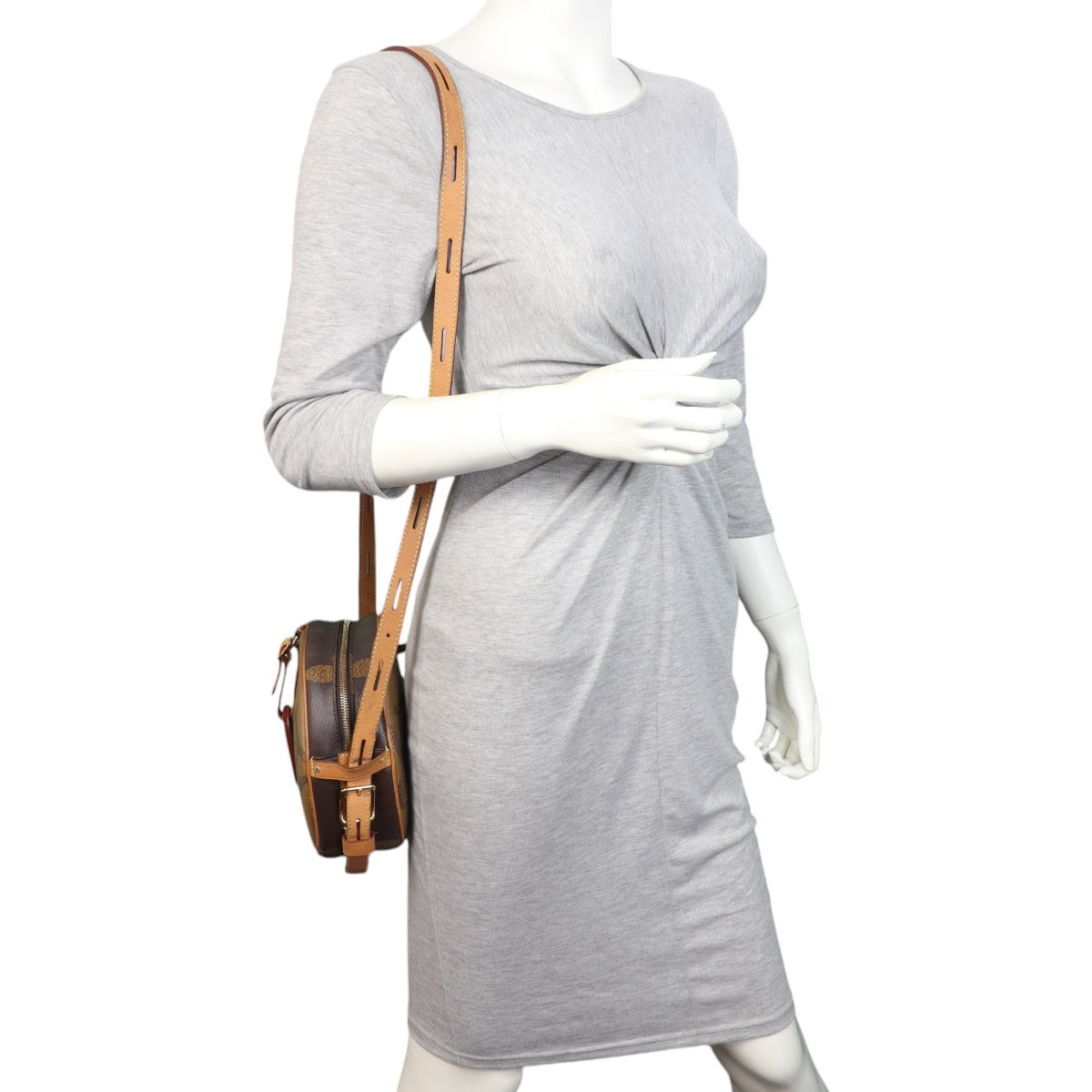 Louis Vuitton Boite Chapeau Souple MM Monogram Reverse