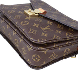 Louis Vuitton Pochette Metis Monogram