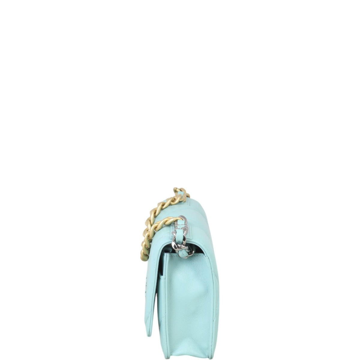 Chanel 19 Wallet On Chain