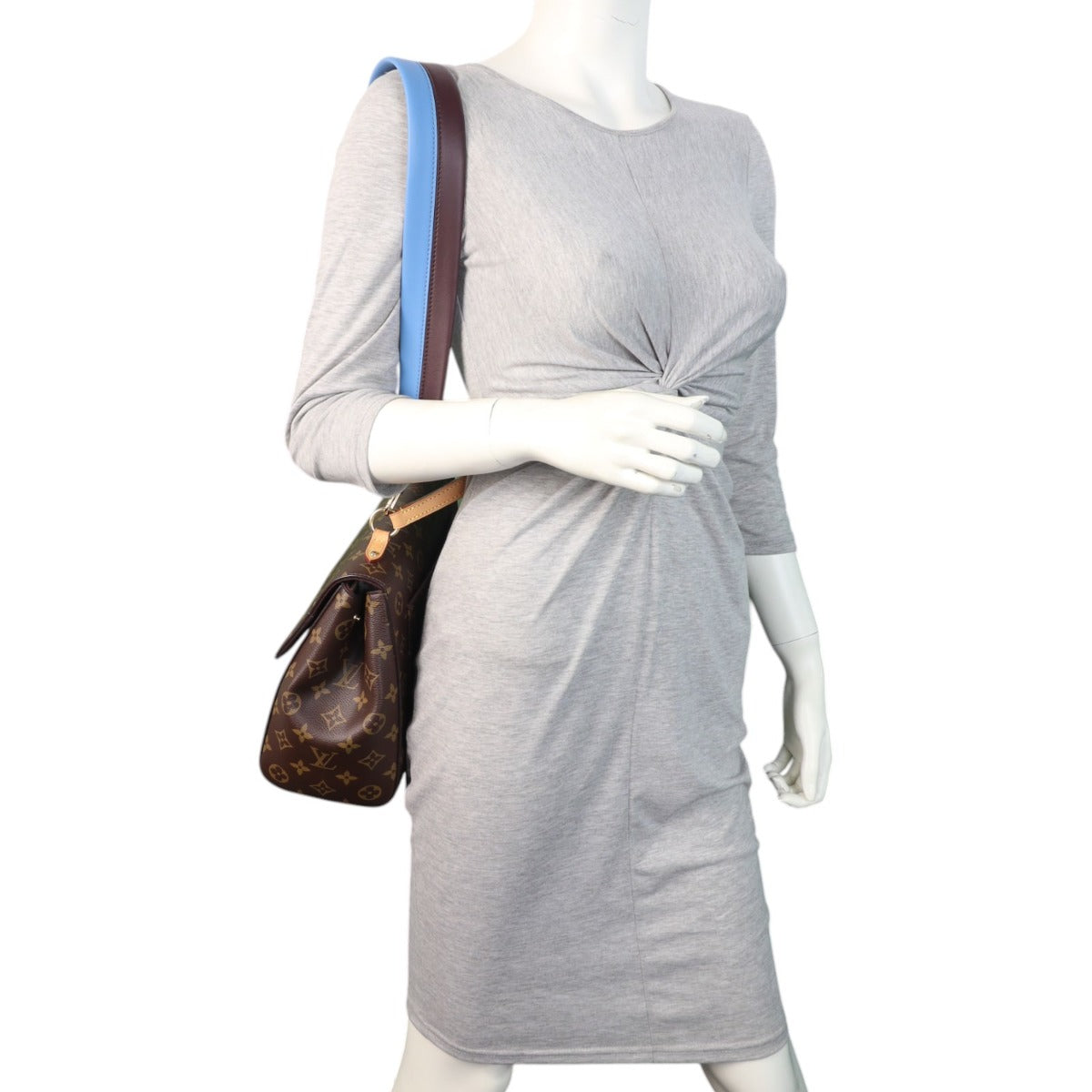 Louis Vuitton Cluny MM Monogram