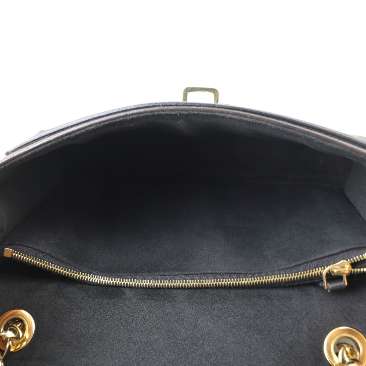 Louis Vuitton Victoire Monogram