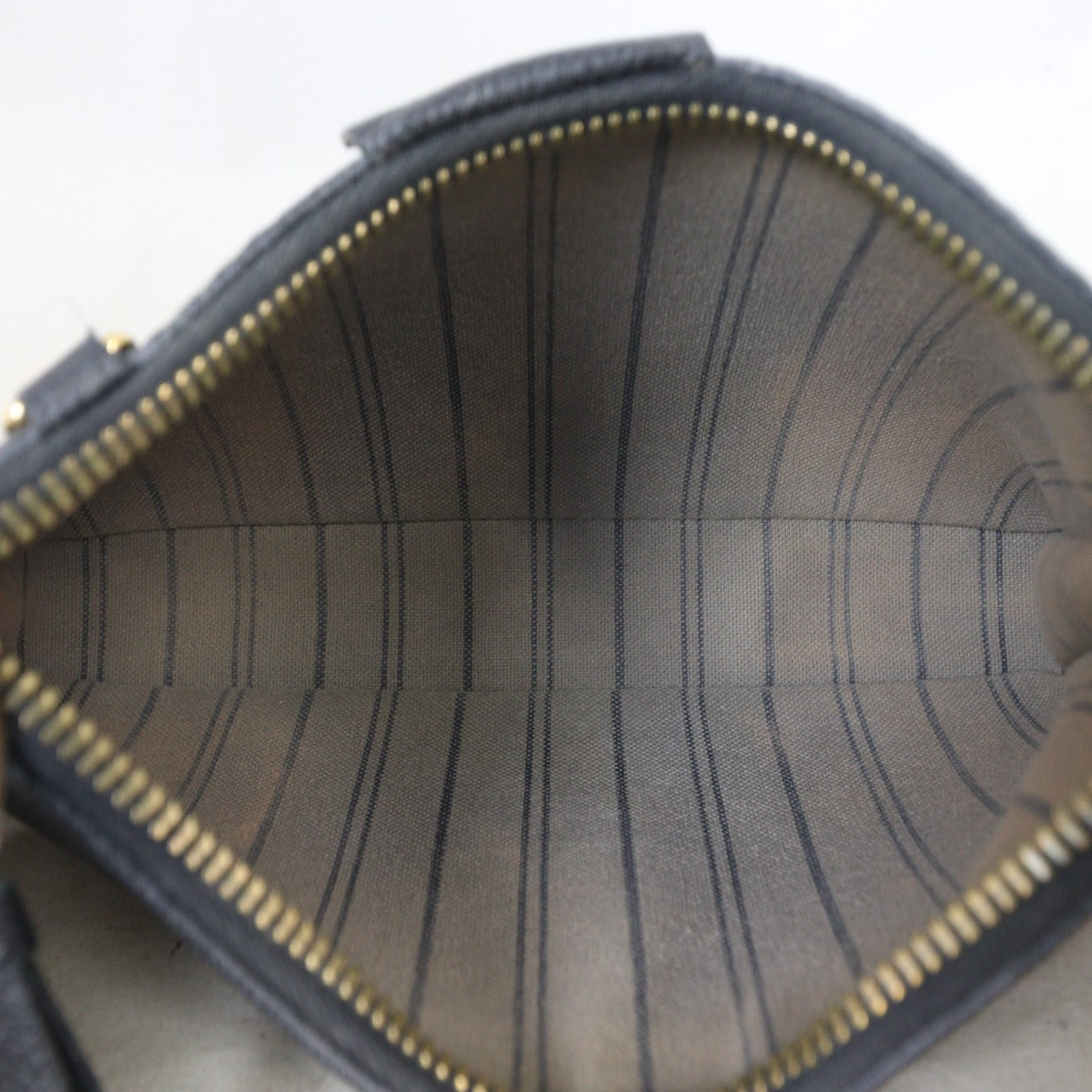 Louis Vuitton Easy Pouch on Strap Monogram Empreinte