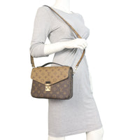 Louis Vuitton Pochette Metis Monogram Reverse