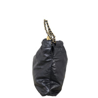 Chanel 22 Hobo Medium