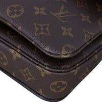 Louis Vuitton Pochette Metis Monogram