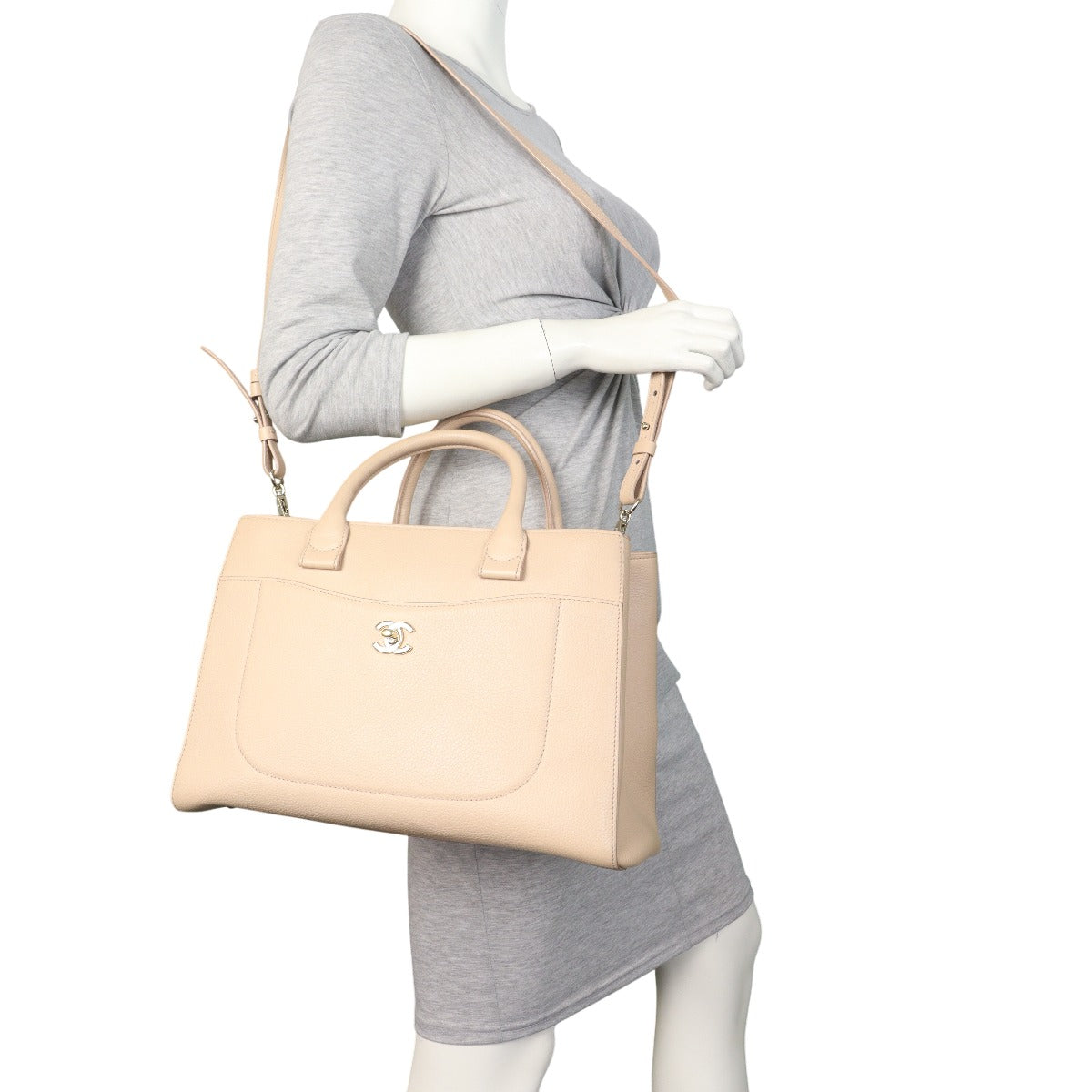 Chanel Neo Executive Large Tote