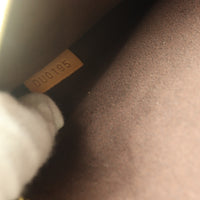 Louis Vuitton Pochette Metis Monogram